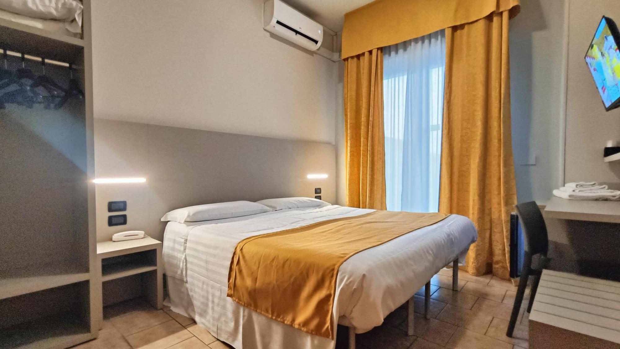 Valmarina Hotel Calenzano Bagian luar foto